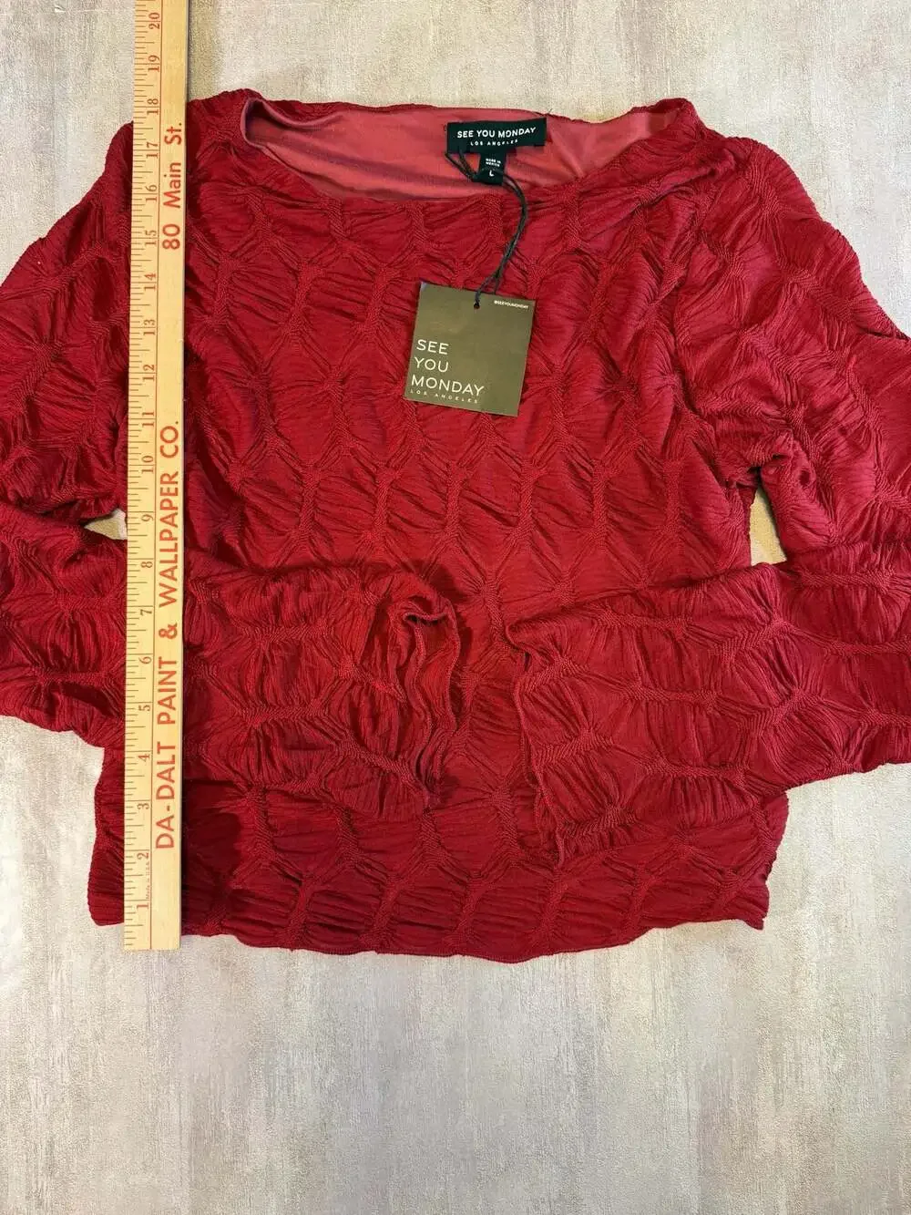 Red Textured Long Sleeve Top Size L - Picture 3 of 5